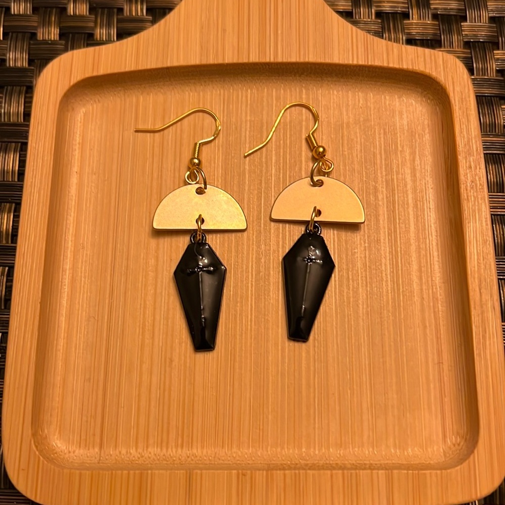 Gothic Style Coffin ⚰️ Earrings
